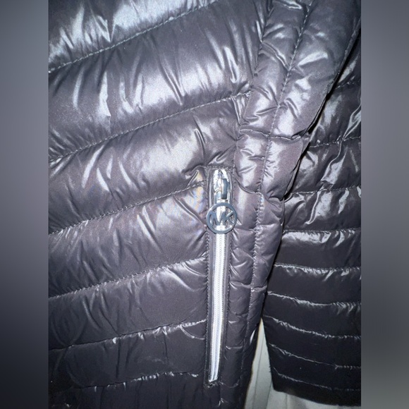 Michael Michael Kors Packable Size Large Black - Picture 3 of 14